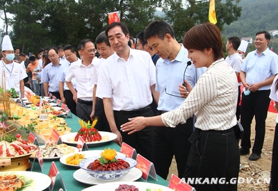 豐收節里魚躍果香，漢陰獼猴桃借力消費幫扶暢銷百城